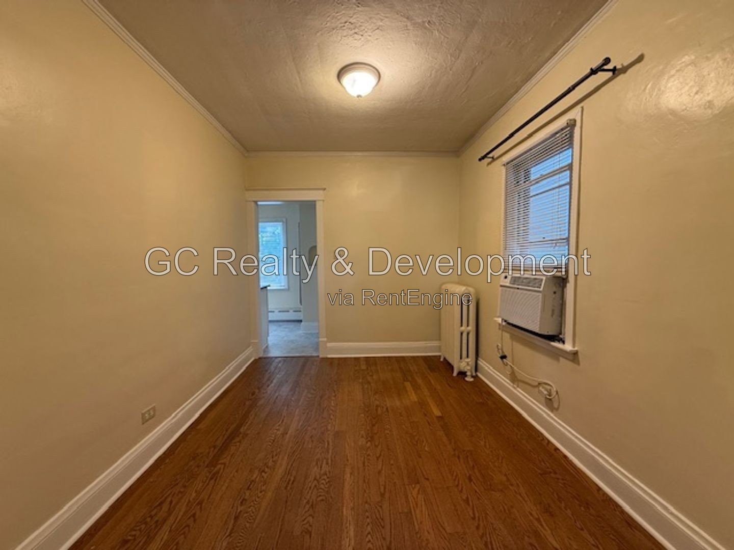 *** 2BR-1BA / FENCED YARD W PATIO / IN-UNIT LAUNDRY / PET FRIENDLY / DETACHED GARAGE / CENTRAL AC *** property image