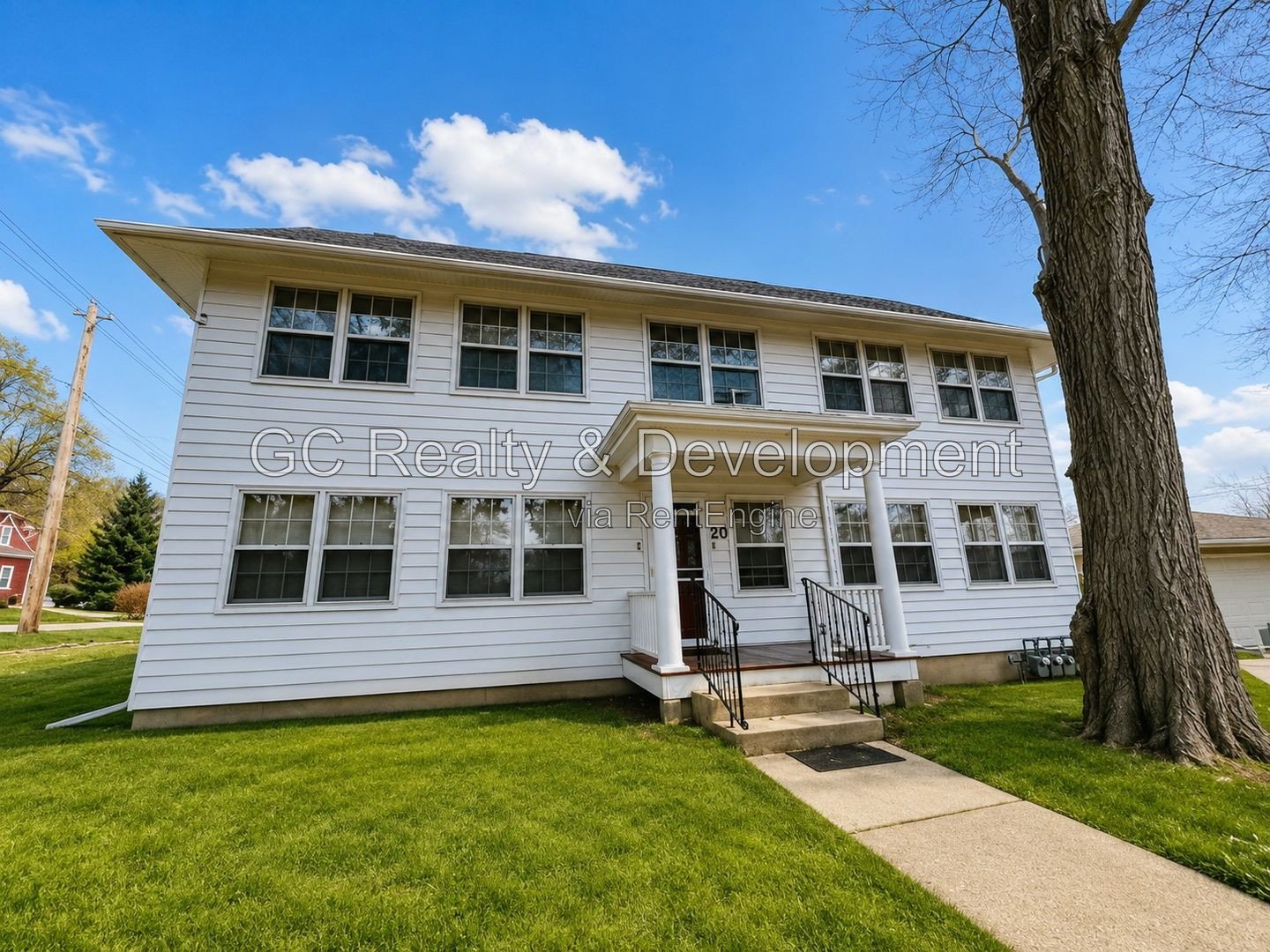*** 1BR-1BA / KITCHEN APPL INCL / ON-SITE LAUNDRY / PARKING INCL / STORAGE SPACE *** property image