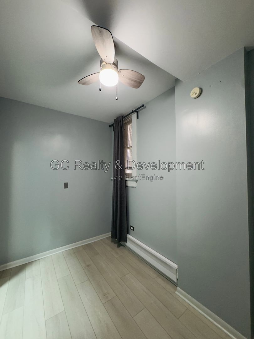 *** 2ND FULL MONTH FREE, LEASE BY 9/15! / 2BR, 1BA / RECENTLY UPDATED / TENANT PAYS GAS & ELECTRIC / IN-UNIT LAUNDRY / TRANSIT NEARBY *** property image