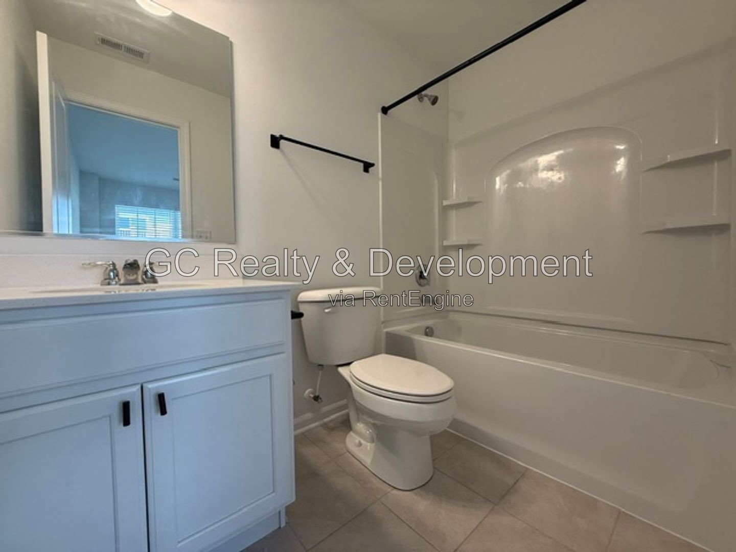 *** LEASE TODAY – SEPTEMBER FREE! / 3BR-3BA / SMALL PETS WELCOMED / IN-UNIT LAUNDRY / GARAGE *** property image