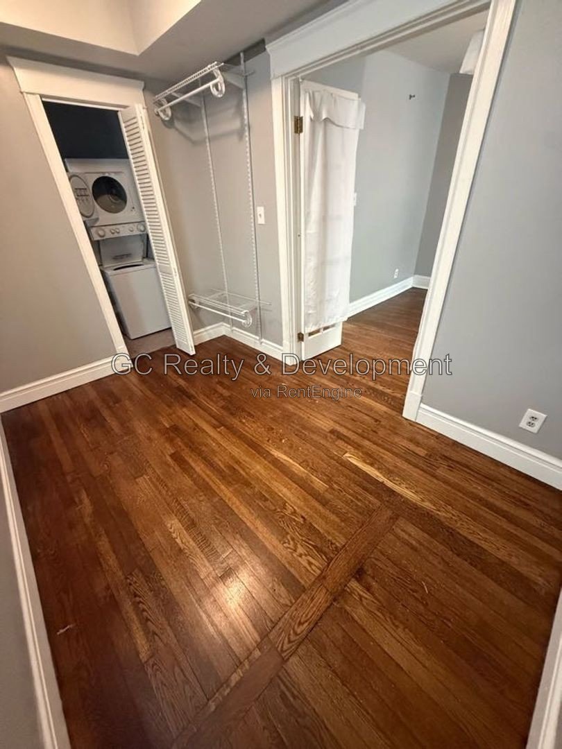 *** COMING SOON 9-23-26! / WICKER PARK / 2 BDRM / W&D IN UNIT / TRASNIT NEARBY / SMALL PETS WELCOME *** property image