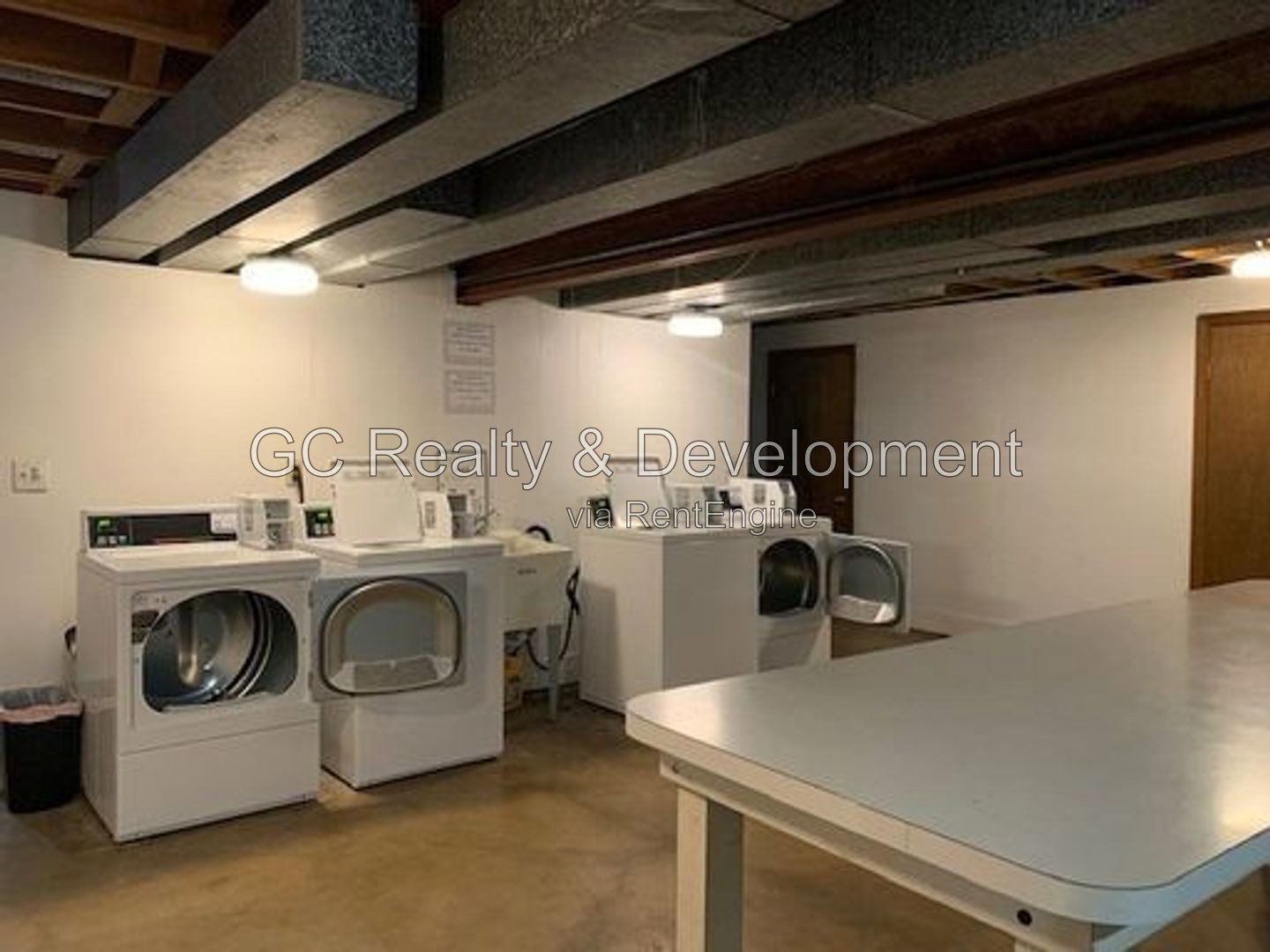 *** 2 BDRM / UPDATED UNITS / LAUNDRY IN BUILDING / PETS ALLOWED / LOTS OF CLOSET SPACE *** property image