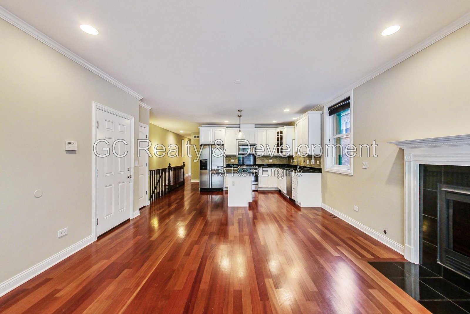 *** 3BR, 3BA / CENTRAL AIR / IN-UNIT LAUNDRY / WALK-IN CLOSETS / SS APPLIANCES / GARAGE / FINISHED BASEMENT / 2400 SF *** property image