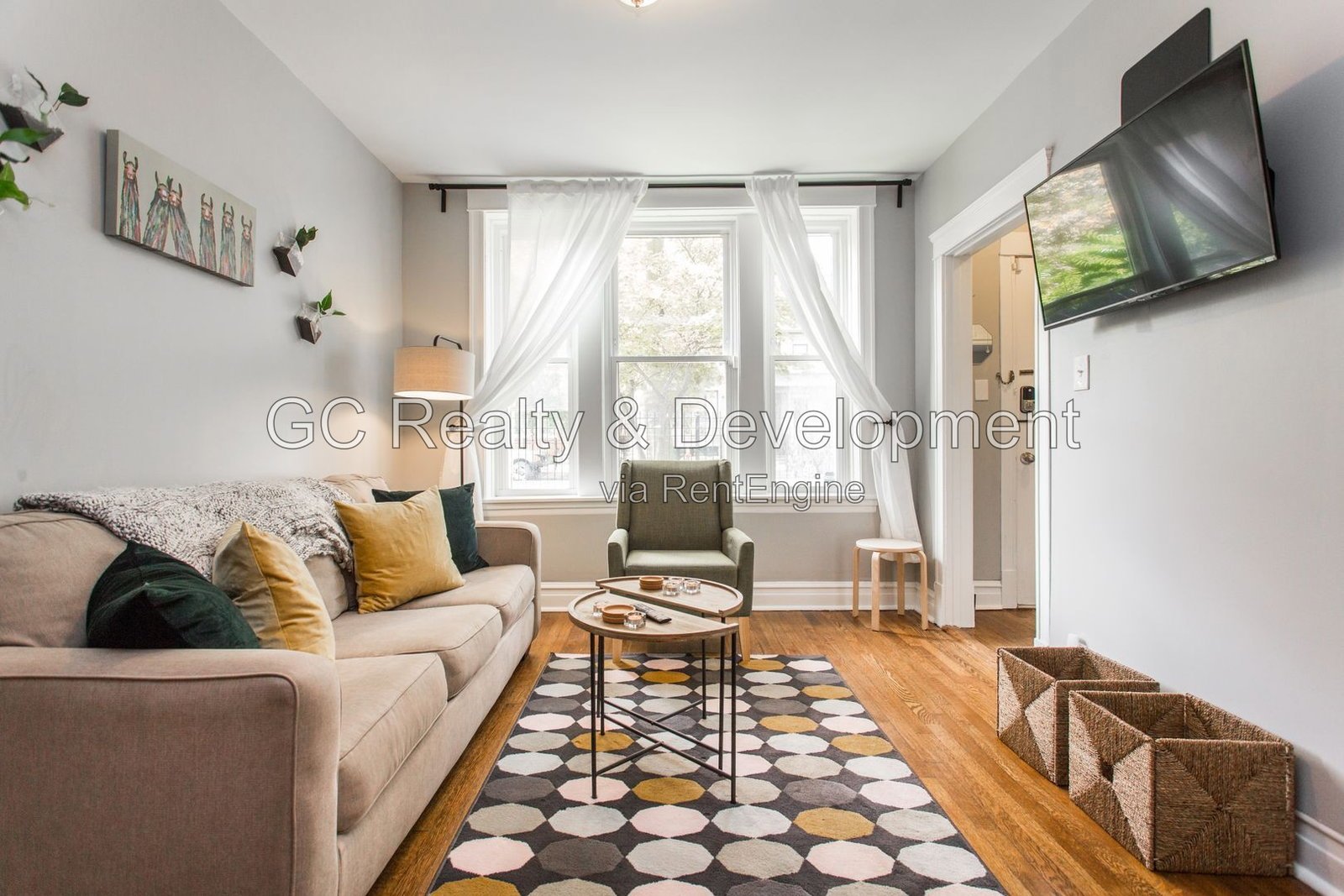 *** COMING SOON 9-23-26! / WICKER PARK / 2 BDRM / W&D IN UNIT / TRASNIT NEARBY / SMALL PETS WELCOME *** property image