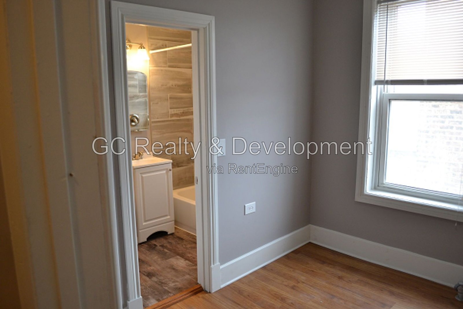 *** AVAILABLE 9-23-26! / 4BR-2BA / CENTRAL AIR / KITCHEN APPL INCL / ON-SITE LAUNDRY / PARKING AVAIL / PET FRIENDLY / EASY COMMUTE *** property image