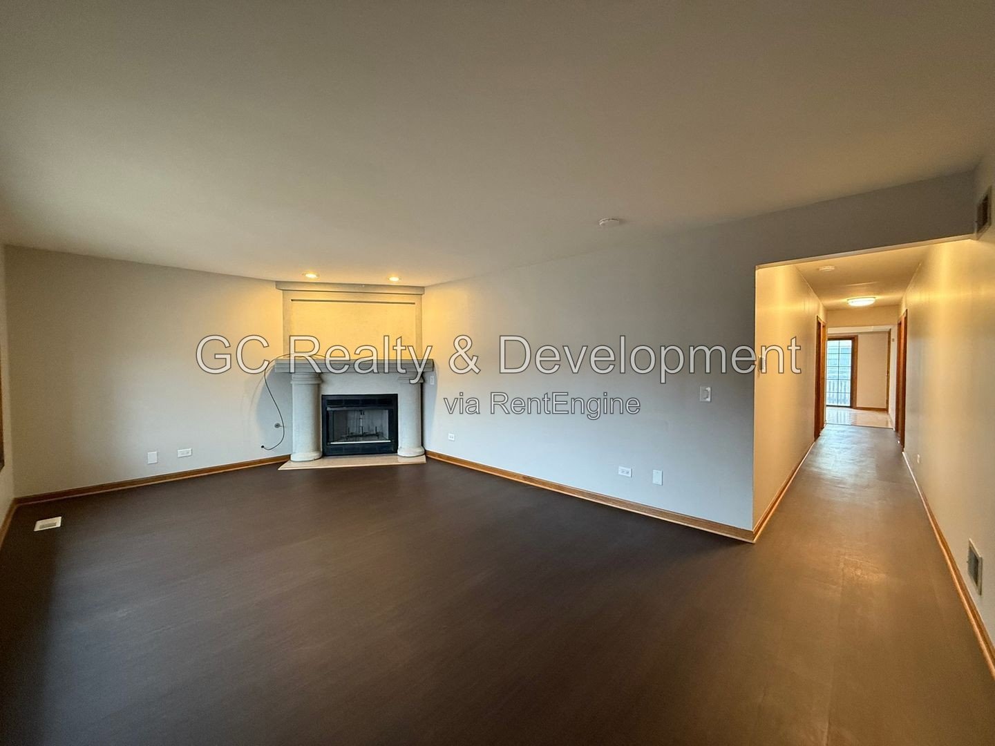 *** BLOOMINGDALE-BROOKDALE ESTATES / 2BR, 2BA / CENTRAL AIR / SS APPLIANCES / PARKING INCL / ON-SITE LAUNDRY*** property image