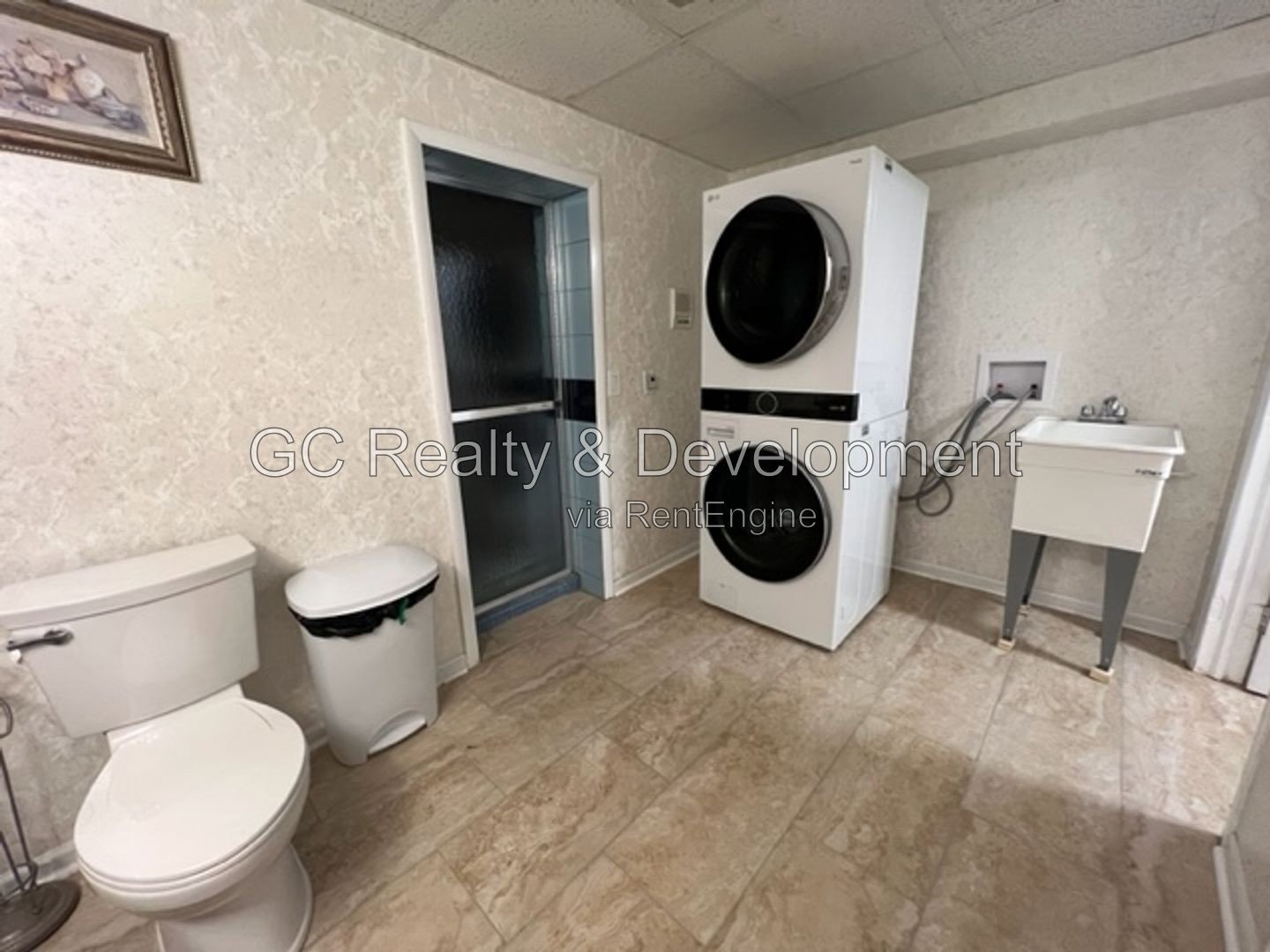 *** BLOOMINGDALE-BROOKDALE ESTATES / 2BR, 2BA / CENTRAL AIR / SS APPLIANCES / PARKING INCL / ON-SITE LAUNDRY*** property image