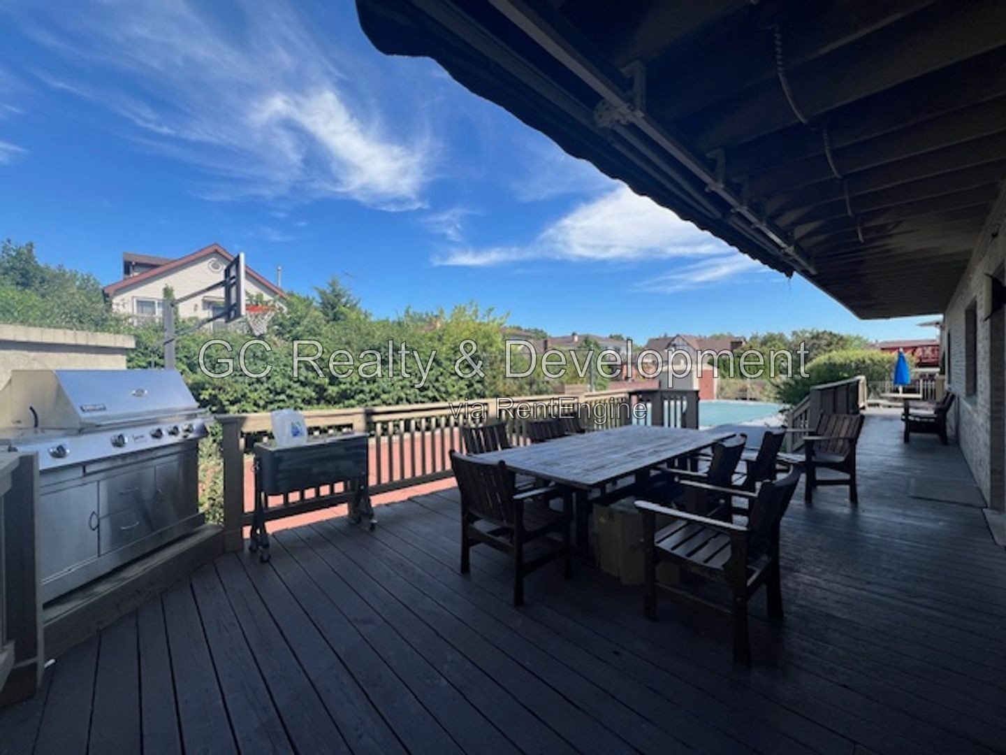 *** BLOOMINGDALE-BROOKDALE ESTATES / 2BR, 2BA / CENTRAL AIR / SS APPLIANCES / PARKING INCL / ON-SITE LAUNDRY*** property image