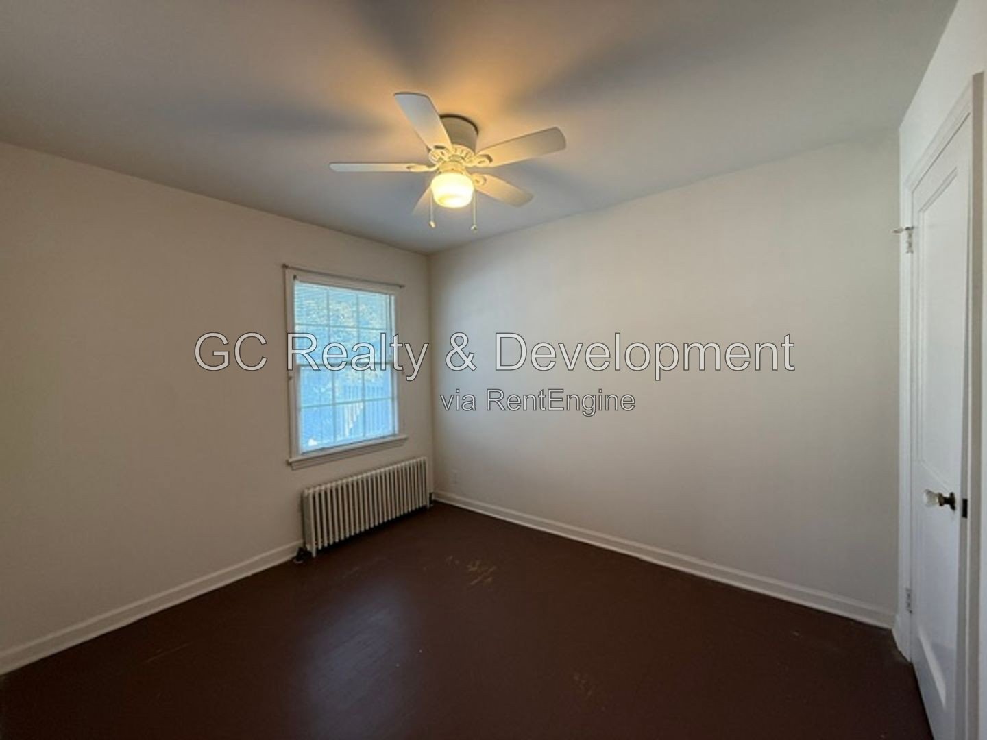 *** 1BR-1BA / KITCHEN APPL INCL / ON-SITE LAUNDRY / PARKING INCL / STORAGE SPACE *** property image