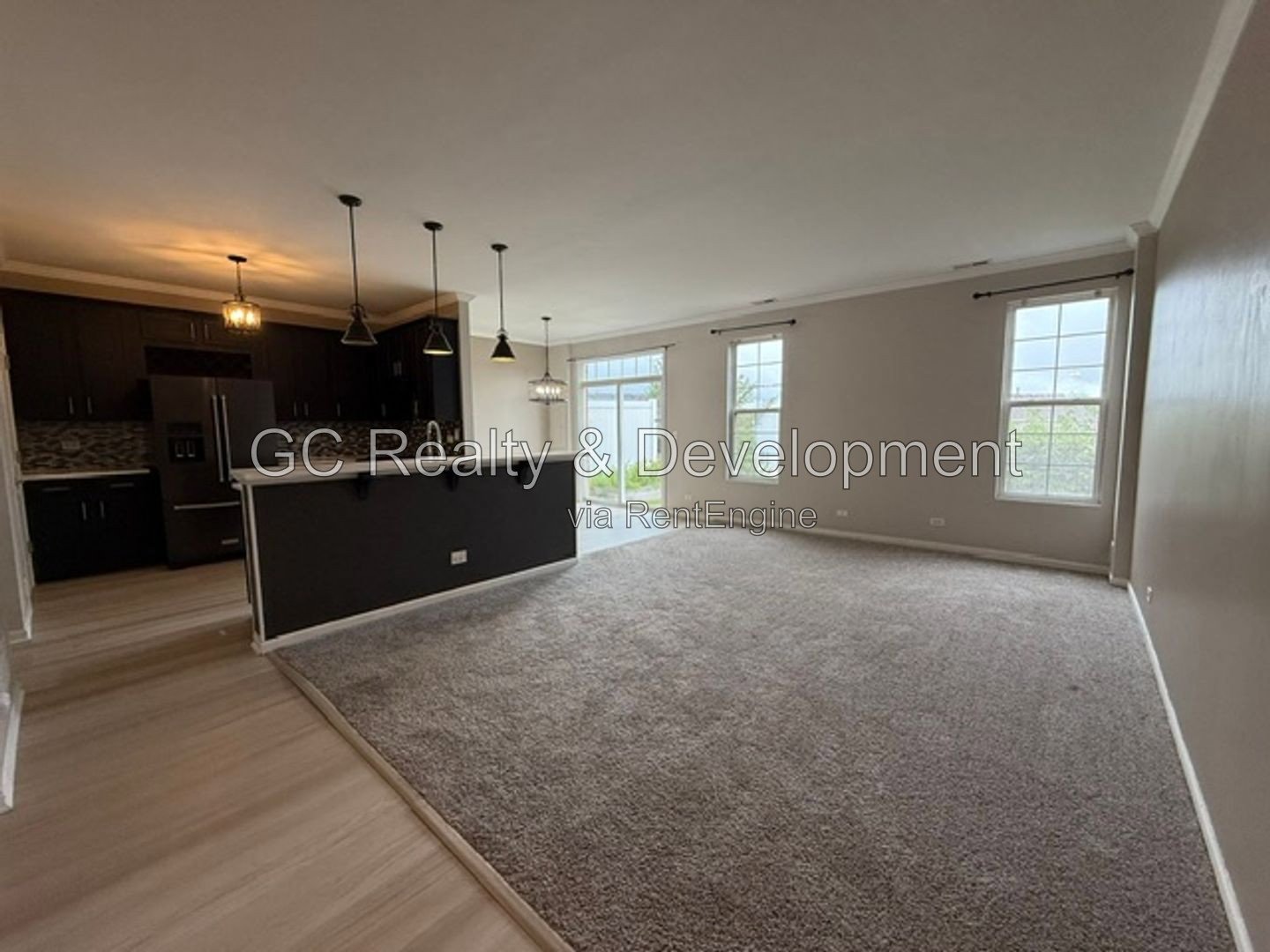 *** 3BR - 1.5BA / CENTRAL AIR / IN-UNIT LAUNDRY / SS APPLIANCES / GARAGE / PET FRIENDLY *** property image