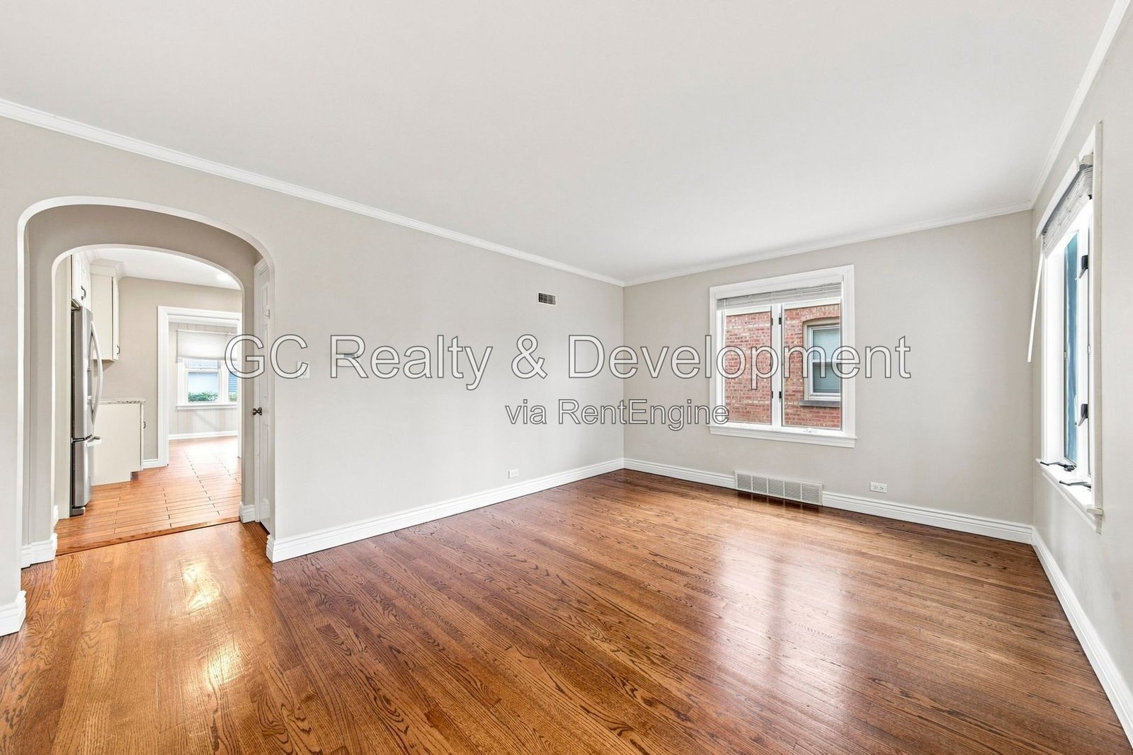 *** RECENTLY UPDATED / BACKYARD DECK / GARAGE / SS APPLIANCES / CENTRAL AIR / FINISHED BASEMENT *** property image