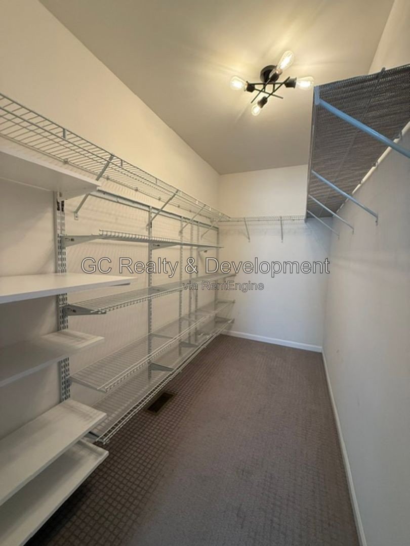 *** LEASE TODAY – SEPTEMBER FREE! / 2 BED-2.5 BTH / END UNIT / NEWER CONSTUCTION / PET FRIENDLY / 2 CAR GARAGE / HUGE LOFT OR OFFICE*** property image