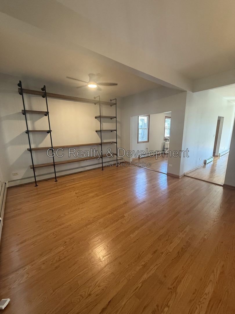 *** 4BR - 2.5BA / CENTRAL AIR / IN-UNIT LAUNDRY / SS APPLIANCES / GARAGE / PET FRIENDLY / FENCED YARD / HARDWOOD FLOORS / FINISHED BASEMENT *** property image