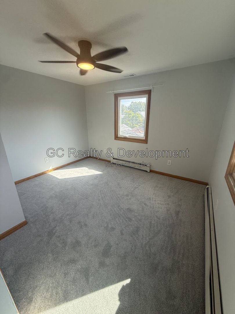 *** 4BR - 2.5BA / CENTRAL AIR / IN-UNIT LAUNDRY / SS APPLIANCES / GARAGE / PET FRIENDLY / FENCED YARD / HARDWOOD FLOORS / FINISHED BASEMENT *** property image