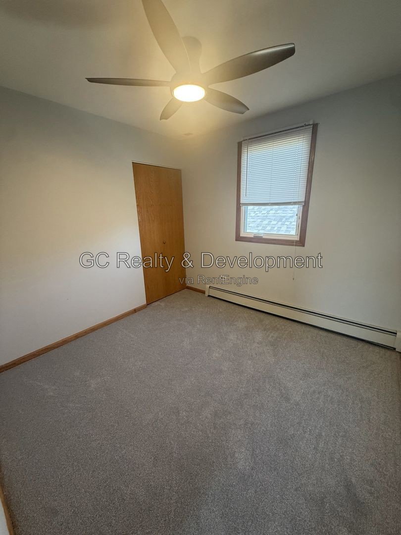 *** 4BR - 2.5BA / CENTRAL AIR / IN-UNIT LAUNDRY / SS APPLIANCES / GARAGE / PET FRIENDLY / FENCED YARD / HARDWOOD FLOORS / FINISHED BASEMENT *** property image