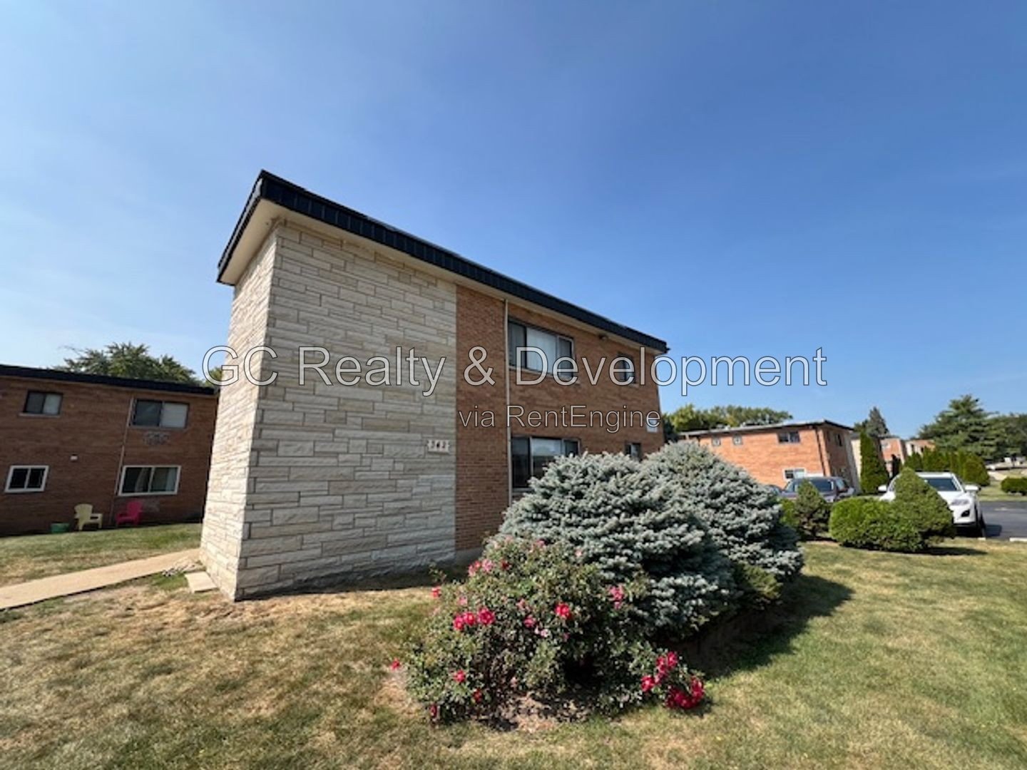 *** SECOND FLOOR / 1BDRM - 1 BTH / TENANT PAYS ELECTRIC ONLY / 1 PARKING SPACE*** property image