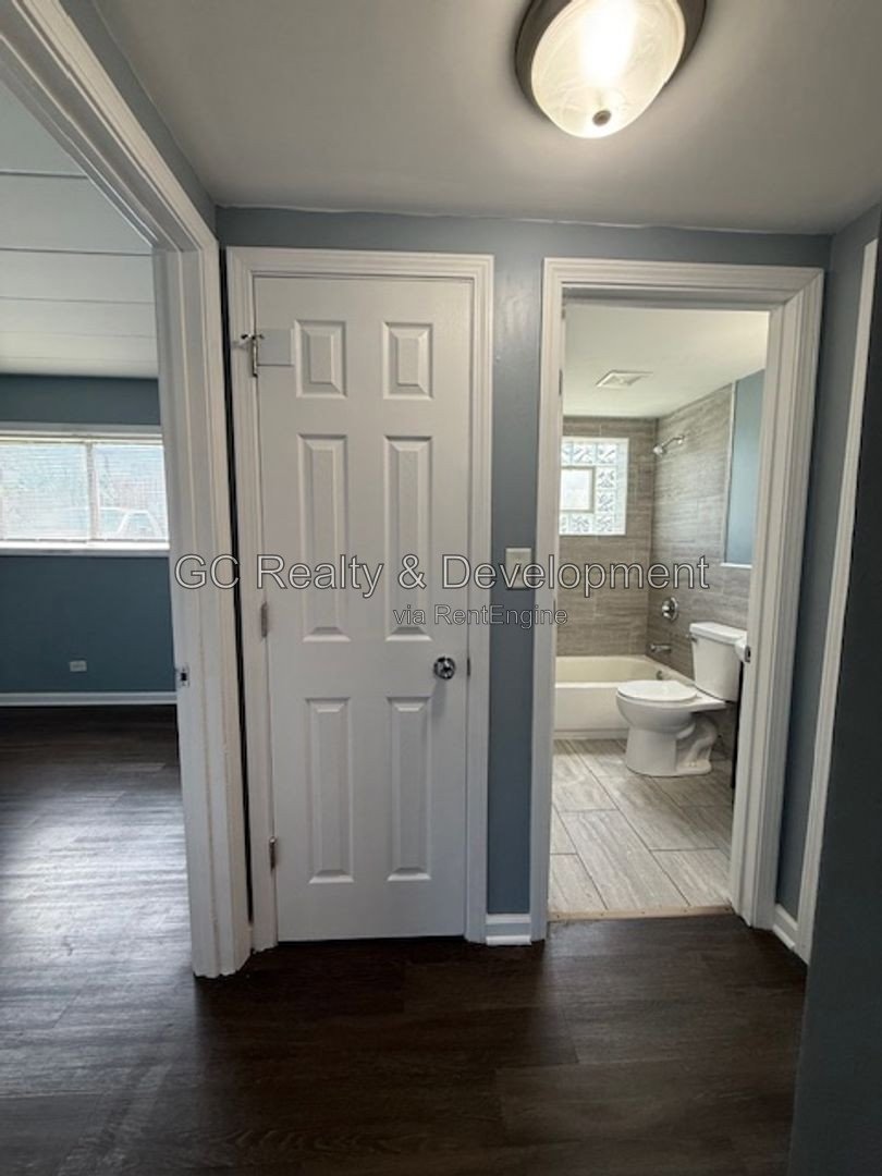 *** RECENTLY UPDATED / CENTRAL AIR / 1 BDRM / APPLIANCES INCL / ONLY PAY ELECTRIC *** property image