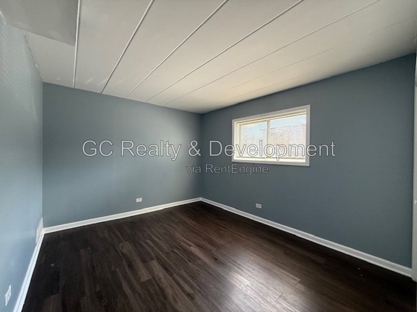 *** RECENTLY UPDATED / CENTRAL AIR / 1 BDRM / APPLIANCES INCL / ONLY PAY ELECTRIC *** property image