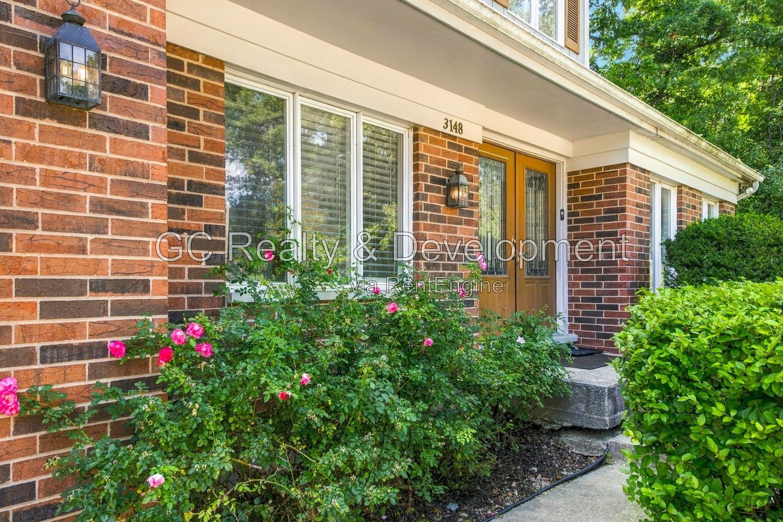 *** 10/15 MOVE-IN SPECIAL: Â½ OFF 2ND MONTHâ€™S RENT / UPDATED 4BR / FINISHED BASEMENT / LARGE YARD / 2-CAR GARAGE *** property image