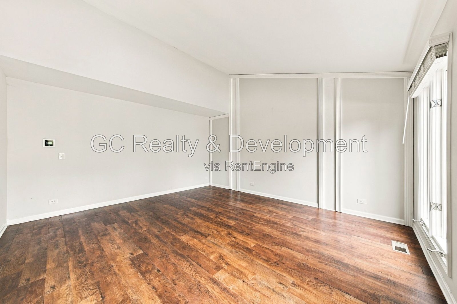 *** 10/15 MOVE-IN SPECIAL: Â½ OFF 2ND MONTHâ€™S RENT / UPDATED 4BR / FINISHED BASEMENT / LARGE YARD / 2-CAR GARAGE *** property image