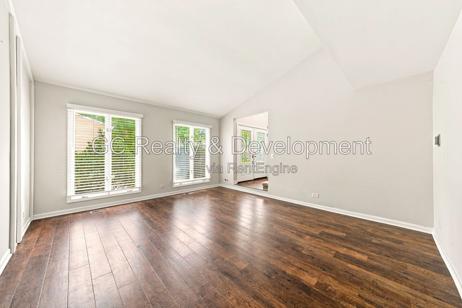 *** 10/15 MOVE-IN SPECIAL: Â½ OFF 2ND MONTHâ€™S RENT / UPDATED 4BR / FINISHED BASEMENT / LARGE YARD / 2-CAR GARAGE *** property image