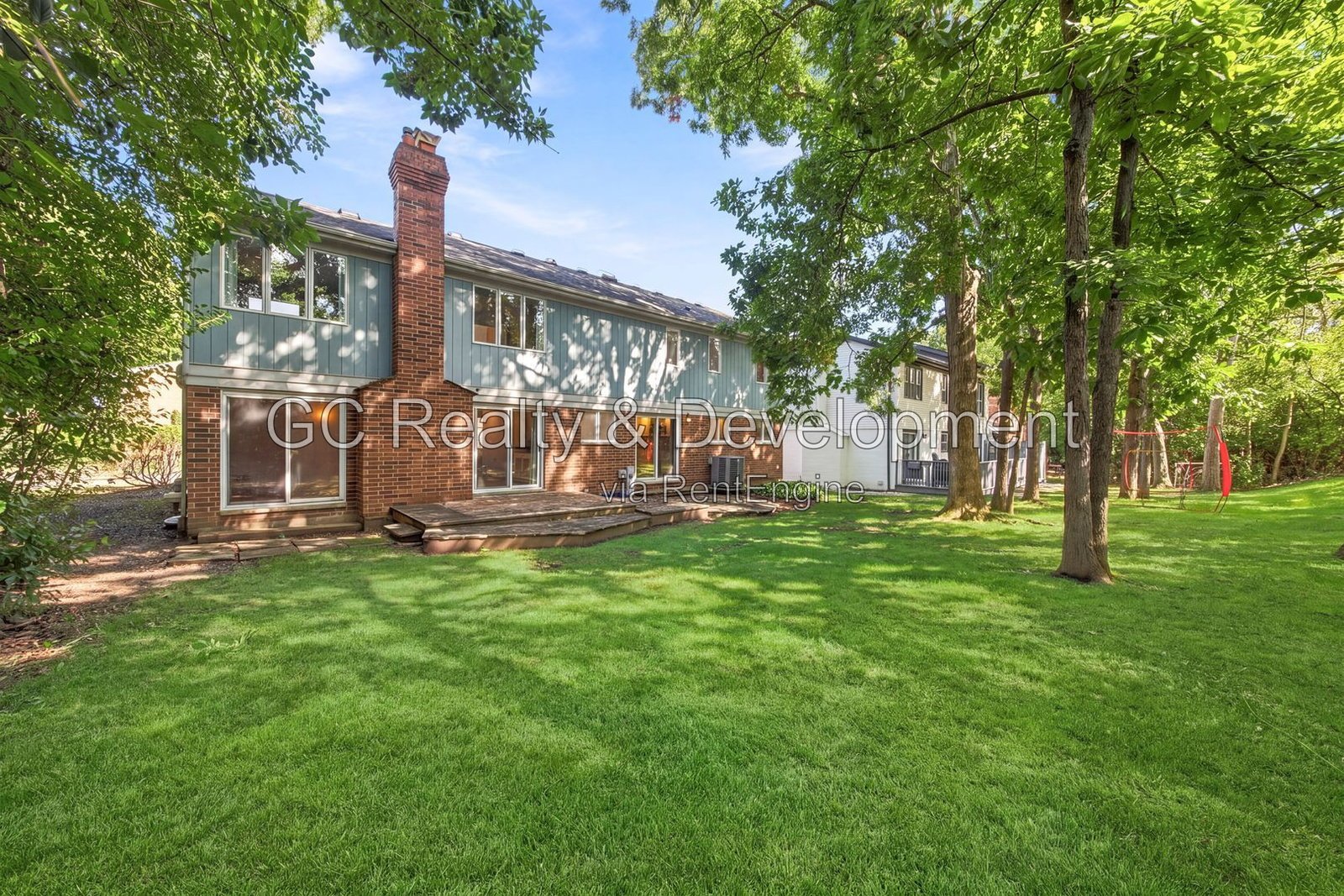 *** 10/15 MOVE-IN SPECIAL: Â½ OFF 2ND MONTHâ€™S RENT / UPDATED 4BR / FINISHED BASEMENT / LARGE YARD / 2-CAR GARAGE *** property image