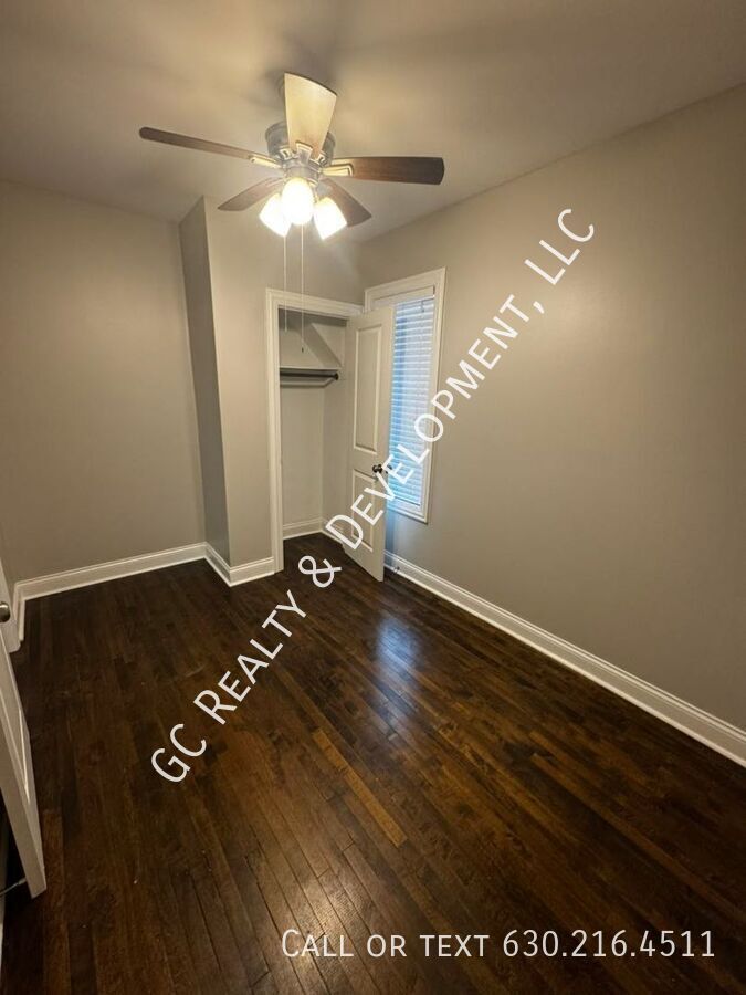 *** 1/2 MO RENT FREE / W&D IN UNIT / GARAGE PARKING / PET FRIENDLY / RESTAURANTS NEARBY / FENCED YARD *** property image