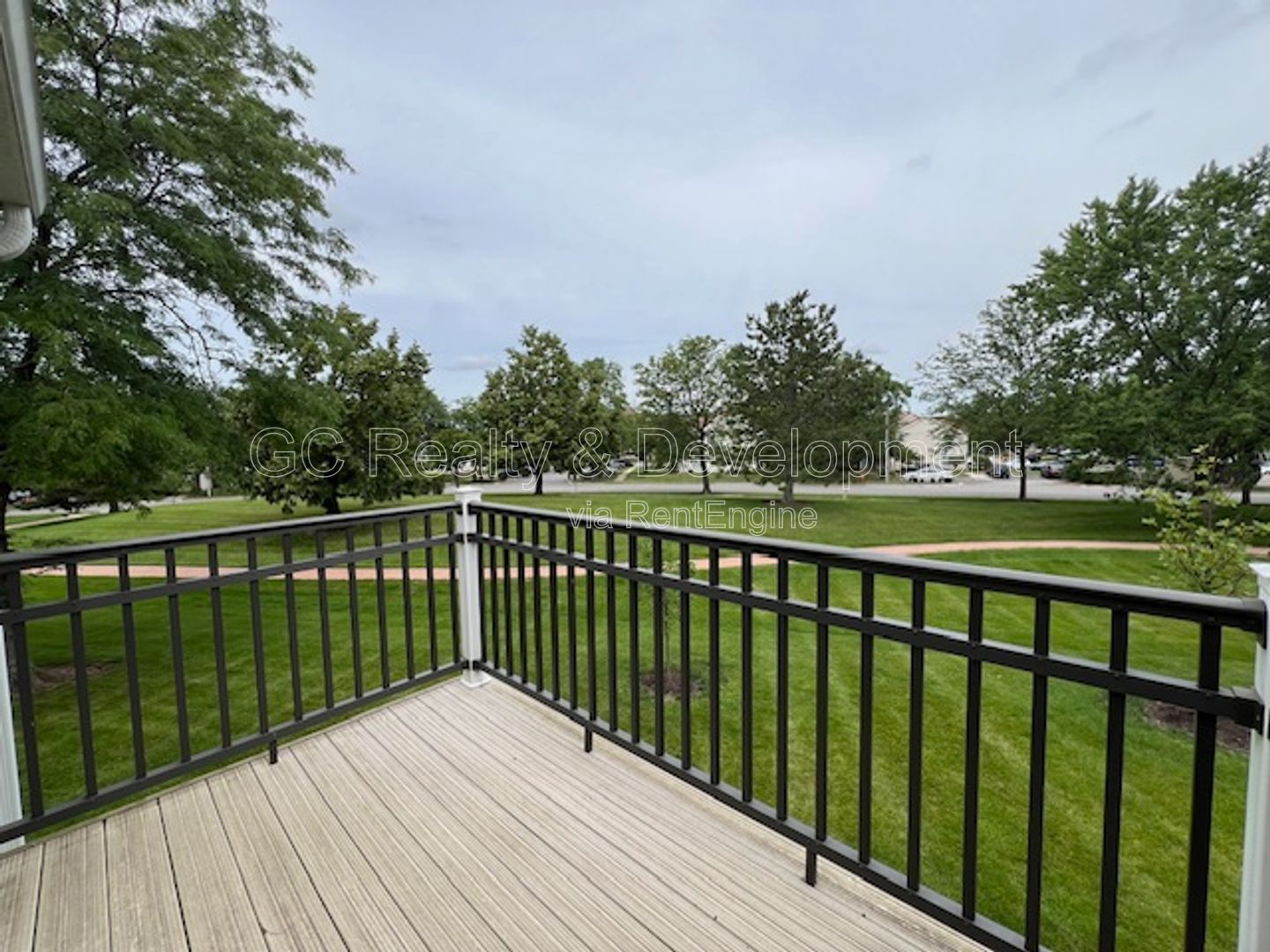 *** PRIME LOCATION / RECENTLY UPDATED / 2 BDRM - 2 BTH / PRIVATE BALCONY / ATTACHED GARAGE *** property image