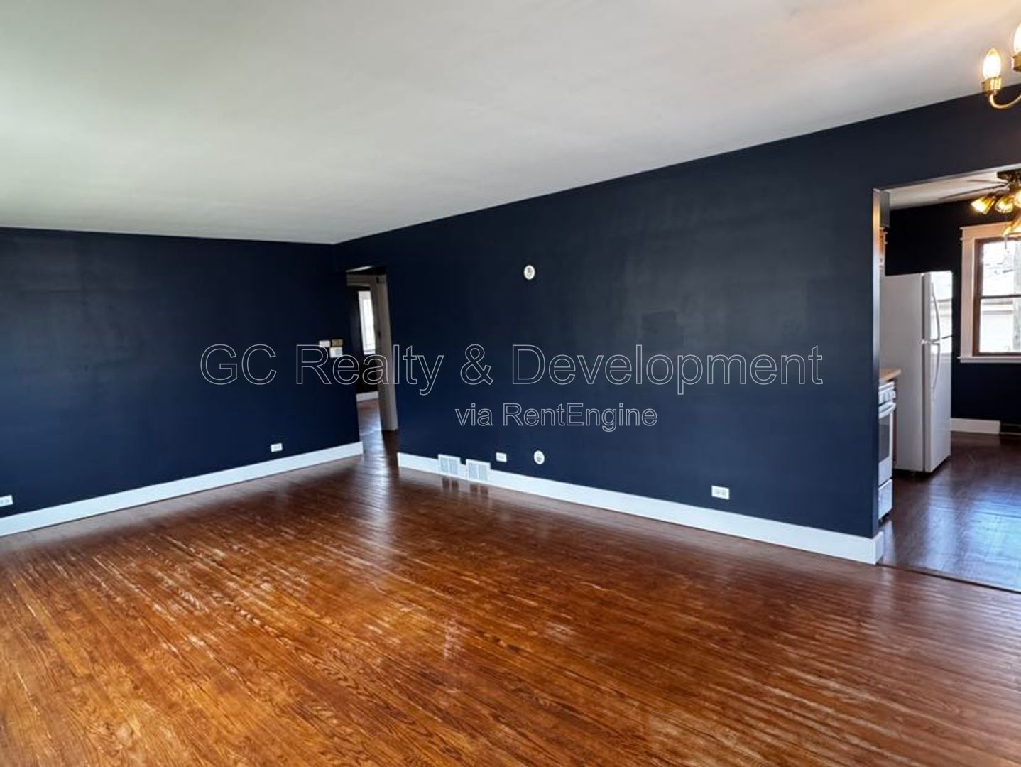 *** RECENTLY UPDATED / 3 BDRM / FRESH PAINT / FENCED YARD / FINISHED BSMT / DETACHED GARAGE *** property image