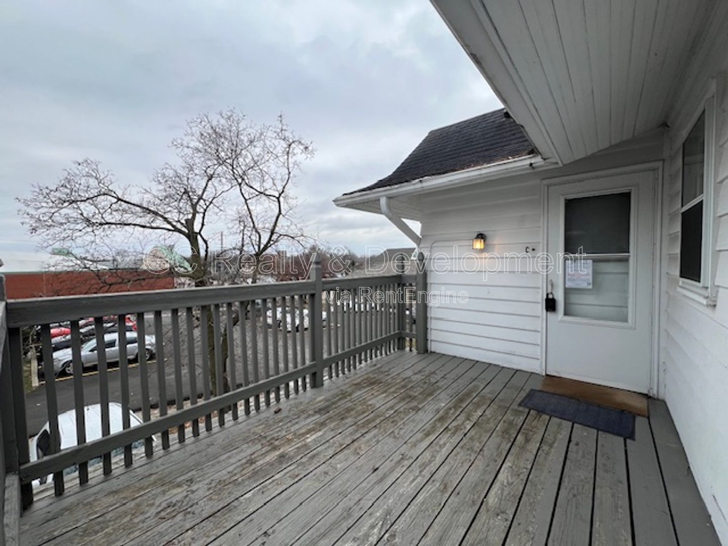 *** COMING SOON 4/15/26! / PRIME LOCATION - WALK TO DOWNTOWN ST. CHARLES / 1BDRM - 1 BTH / FREE LAUNDRY ON SITE *** property image