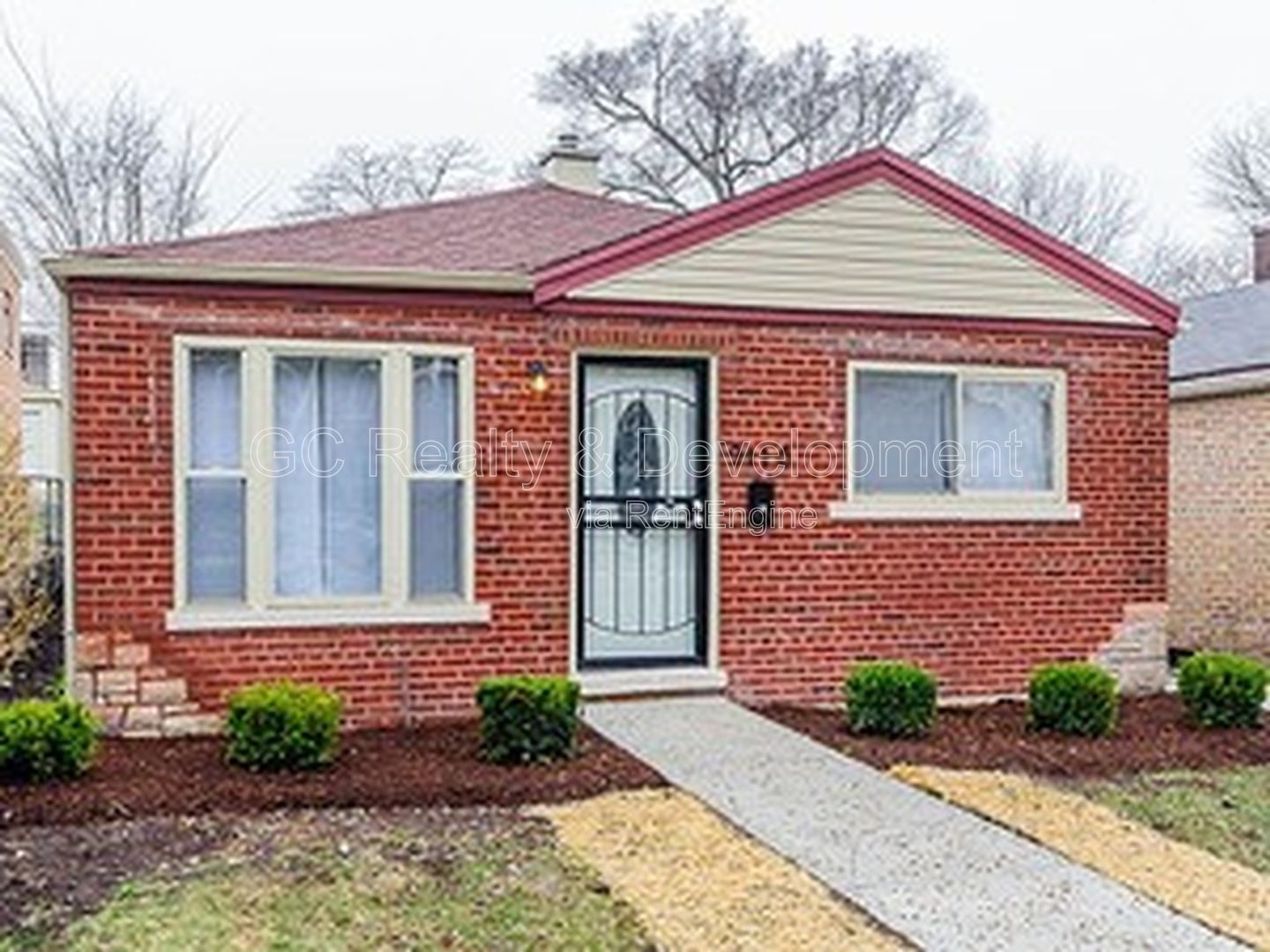 ***MODERN 3 BDRM - 1 BTH RANCH / GRANITE COUNTERS / PET FRIENDLY / 2 CAR GARAGE*** property image