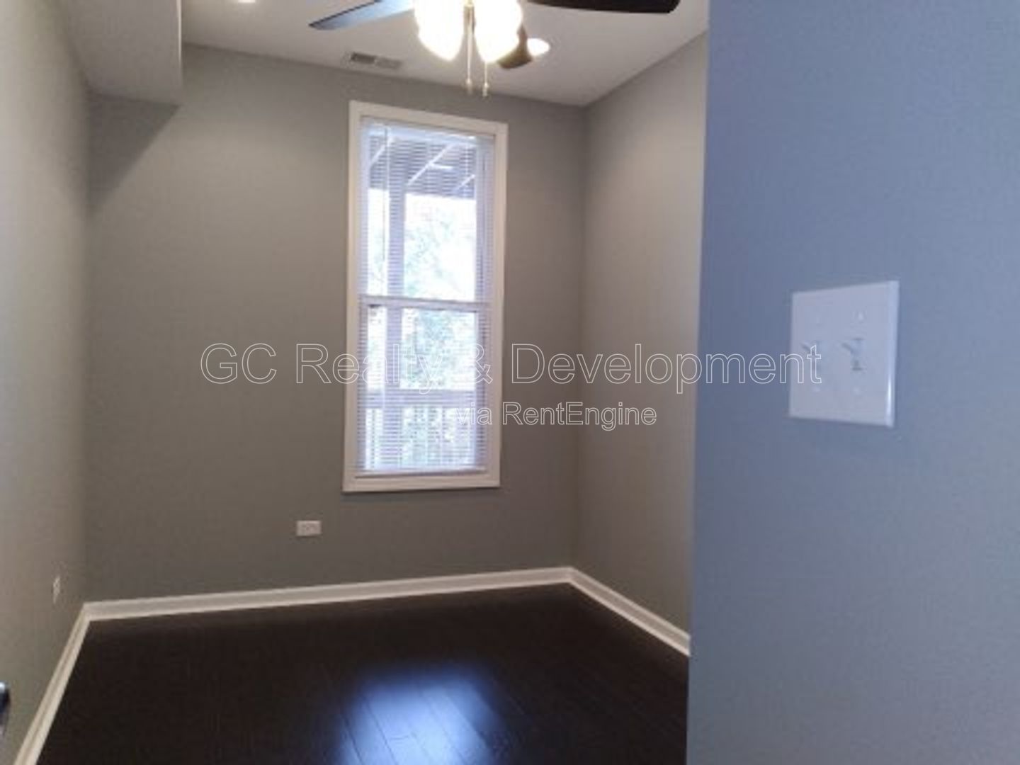 ***AVAIL 6/15/26 / CENTRAL AIR / 3 BDRM / 1 BTH / SS APPL INCLUDED / W&D IN UNIT / STREET PARKING  *** property image