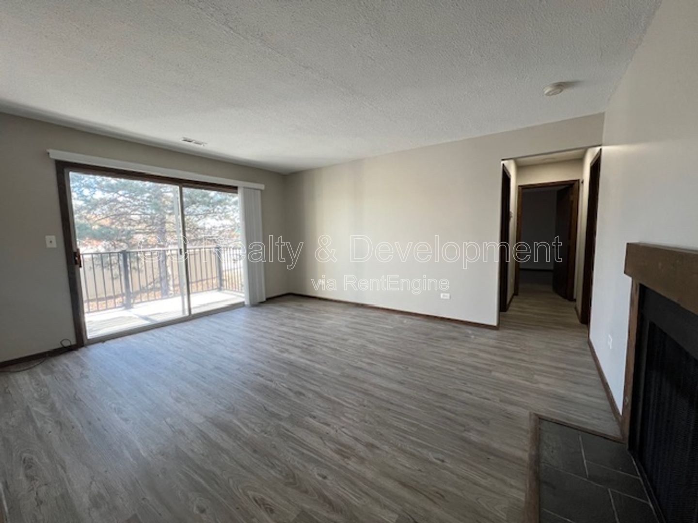 *** COMING SOON 5/15/26! / 2 BDRM - 2 BTH / SCHOOL DISTRICT 68 / 2ND FLOOR UNIT / PET FRIENDLY / ATTACHED GARAGE  *** property image