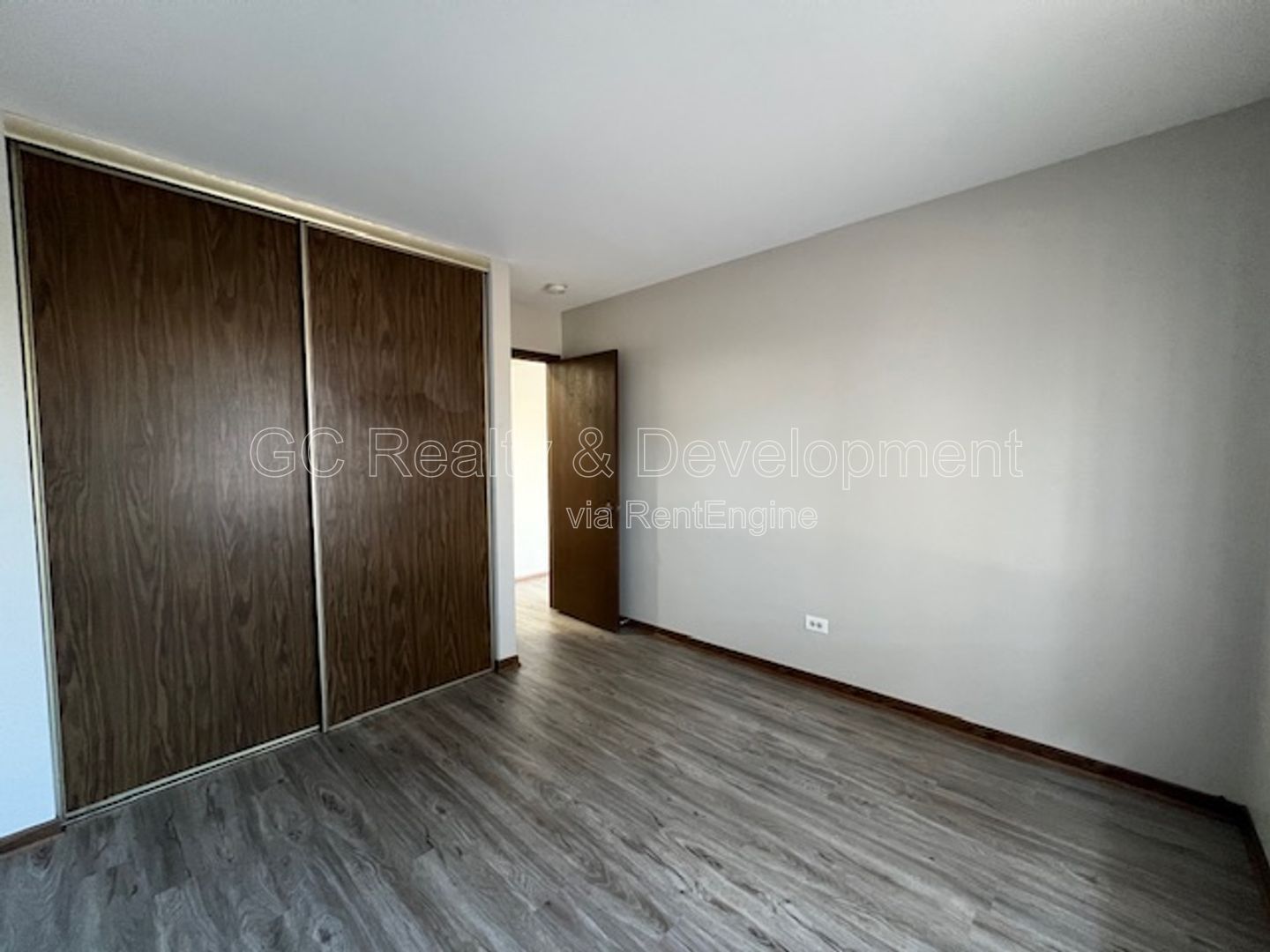 *** COMING SOON 5/15/26! / 2 BDRM - 2 BTH / SCHOOL DISTRICT 68 / 2ND FLOOR UNIT / PET FRIENDLY / ATTACHED GARAGE  *** property image