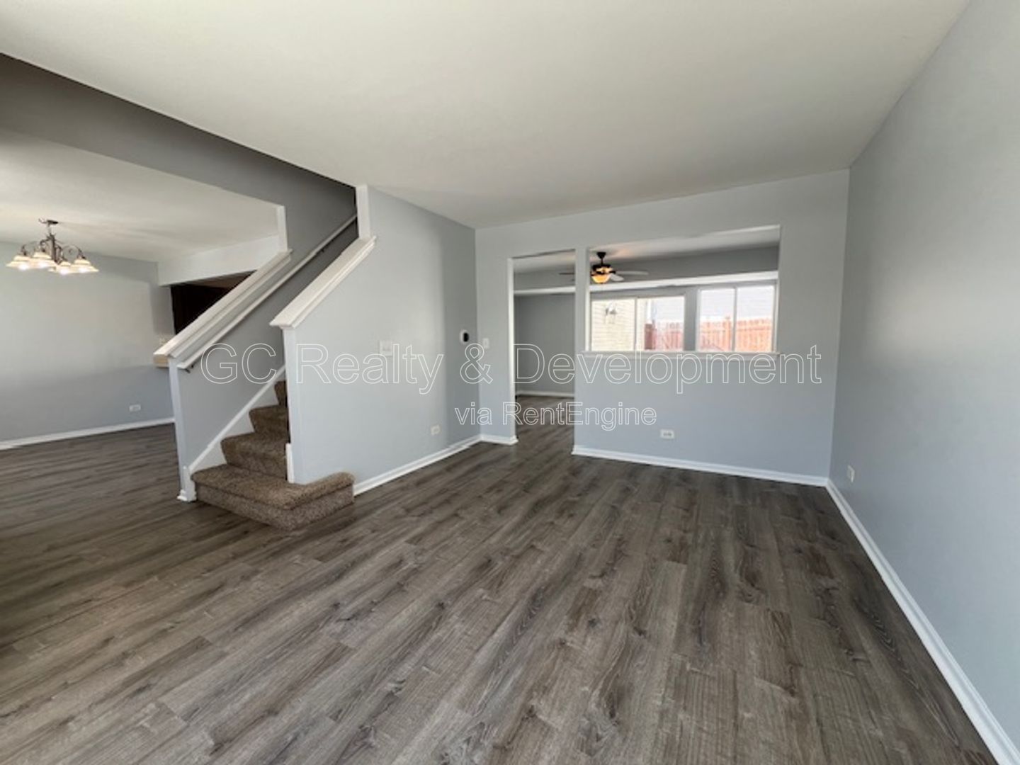 *** COMING SOON 5/15/26! / 3 BDRM - 2.5 BTH / RECENTLY UPDATED / PET FRIENDLY / W&D IN UNIT / SS APPL / FRONT PORCH *** property image