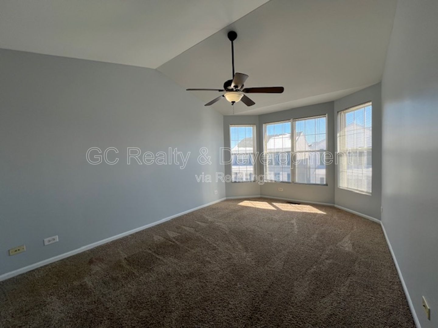*** COMING SOON 5/15/26! / 3 BDRM - 2.5 BTH / RECENTLY UPDATED / PET FRIENDLY / W&D IN UNIT / SS APPL / FRONT PORCH *** property image