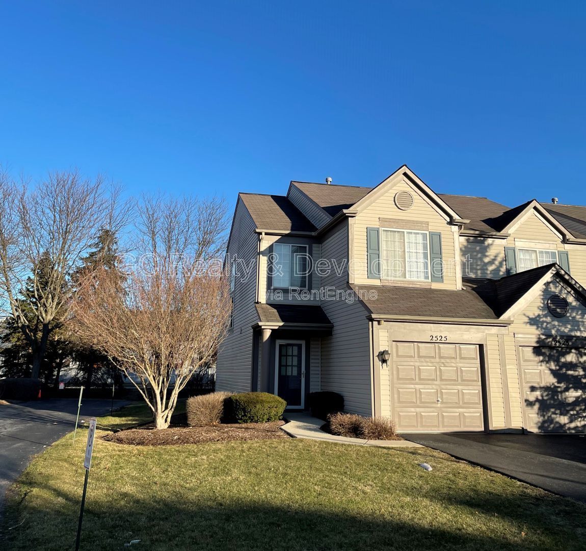 *** COMING SOON 5/15/26!/ NAPERVILLE LOCATION / END-UNIT TOWNHOME / 2 BDRM / 2.5 BTH / ATTACHED GARAGE *** property image