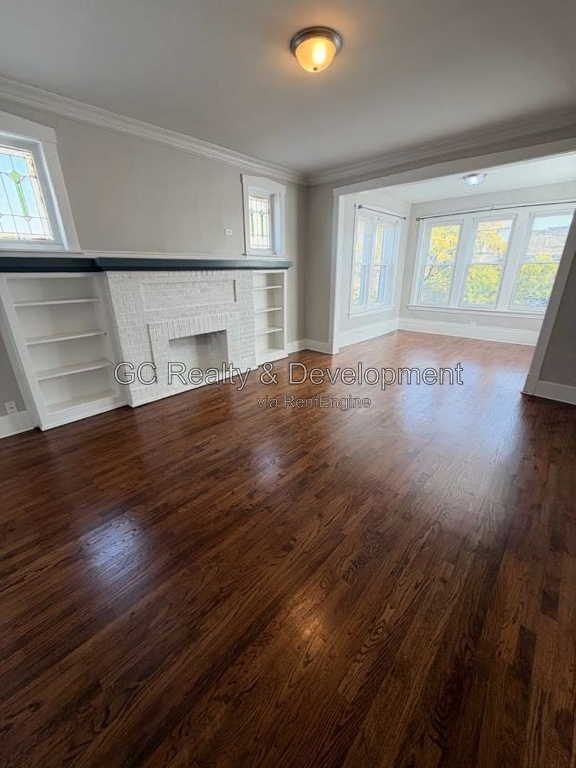 *** 3BR-2BA / CENTRAL AIR / ON-SITE LAUNDRY / PARKING AVAIL / PET FRIENDLY / SUNROOM *** property image